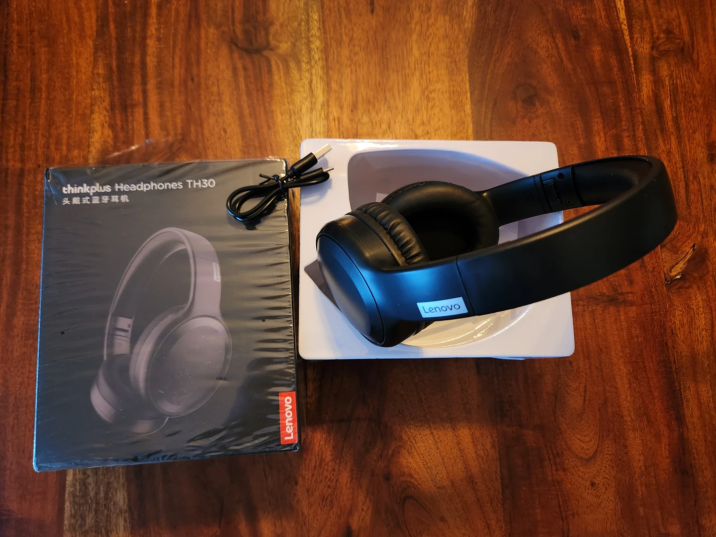 Lenovo TH30 Bluetooth Headphone thumbnail