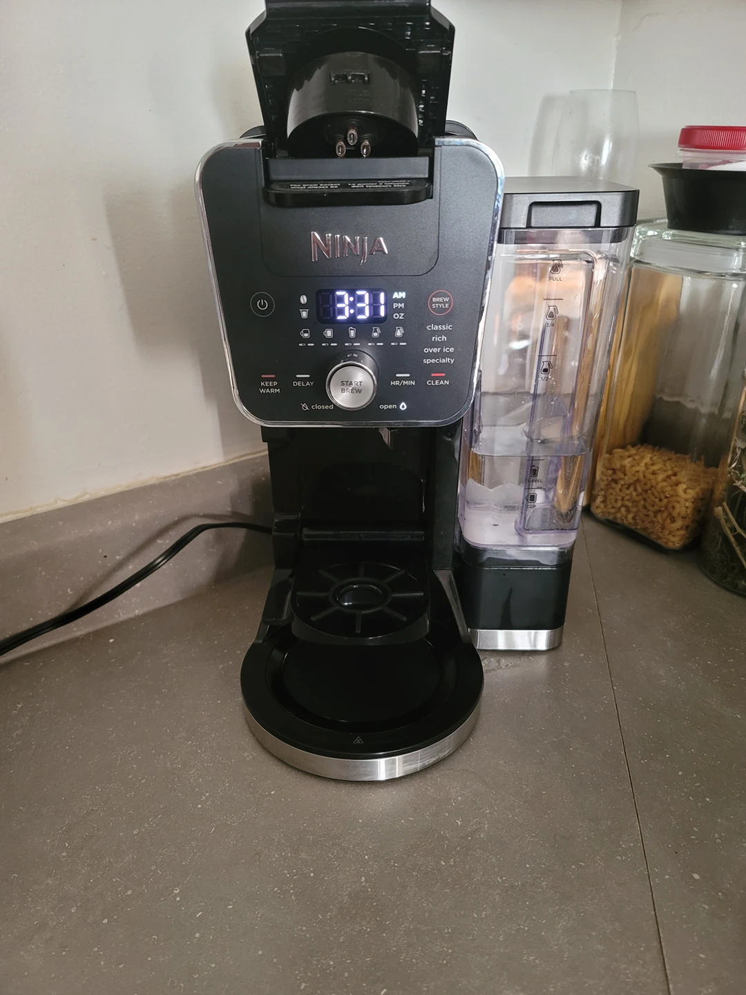 Ninja DualBrew Grounds & Pods Specialty Coffee System image indicator(4)