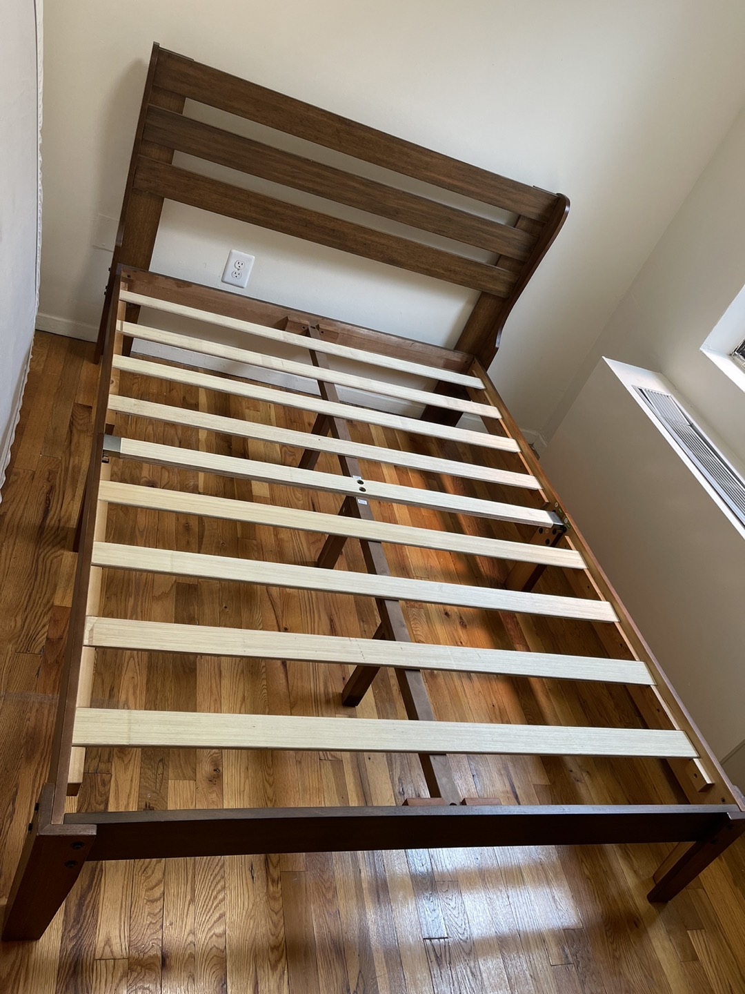 Solid wood Bedframe - Full Size - photo 2