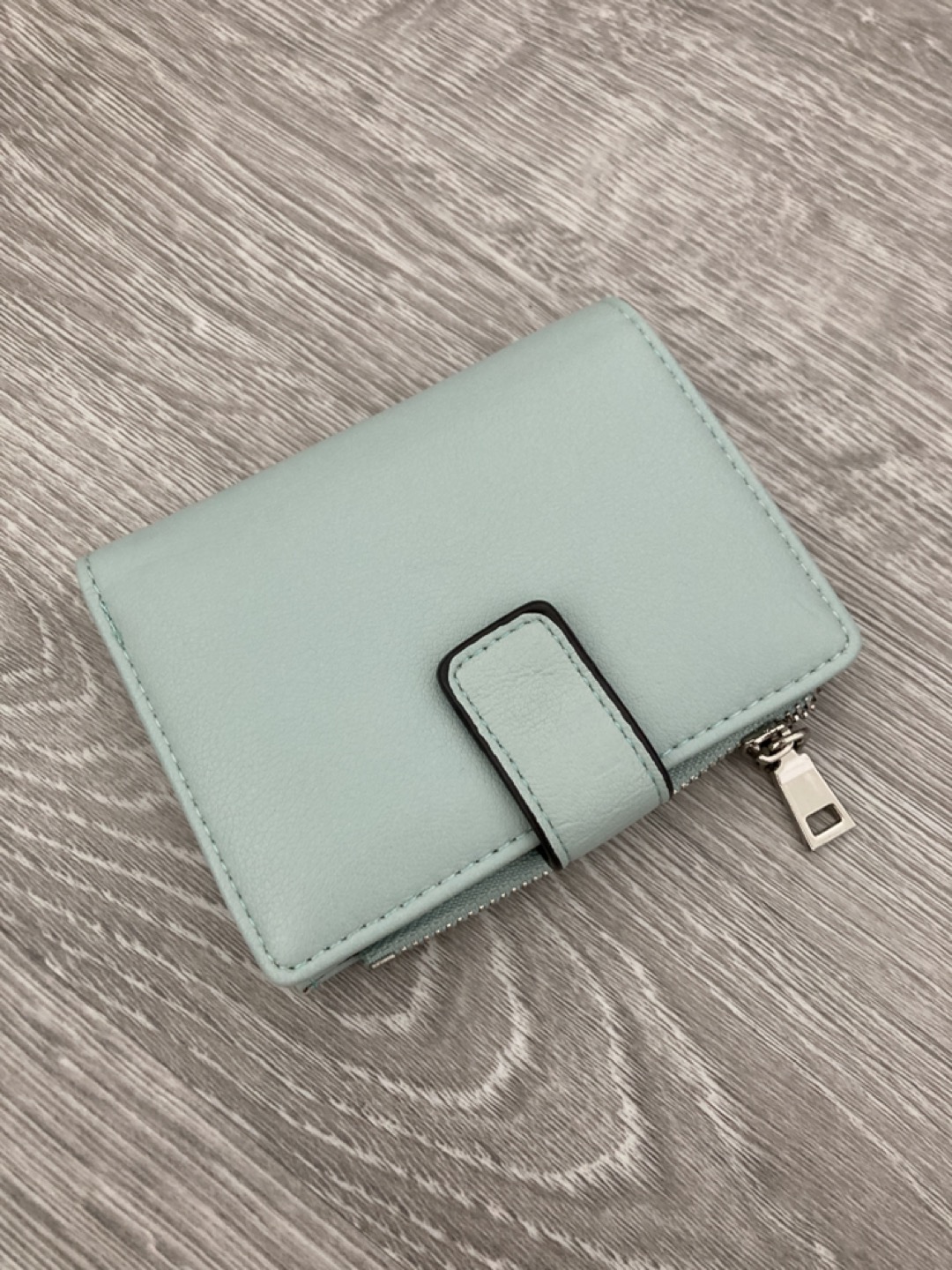Light Blue Wallet thumbnail