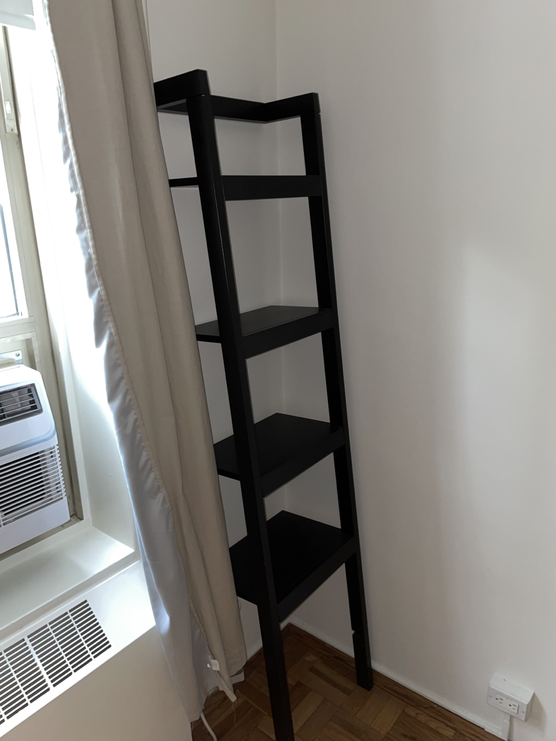 Ladder bookcase - photo 2