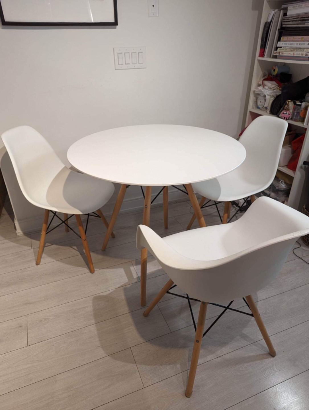 Structube EIFFEL Dining Table and Chairs - photo 2