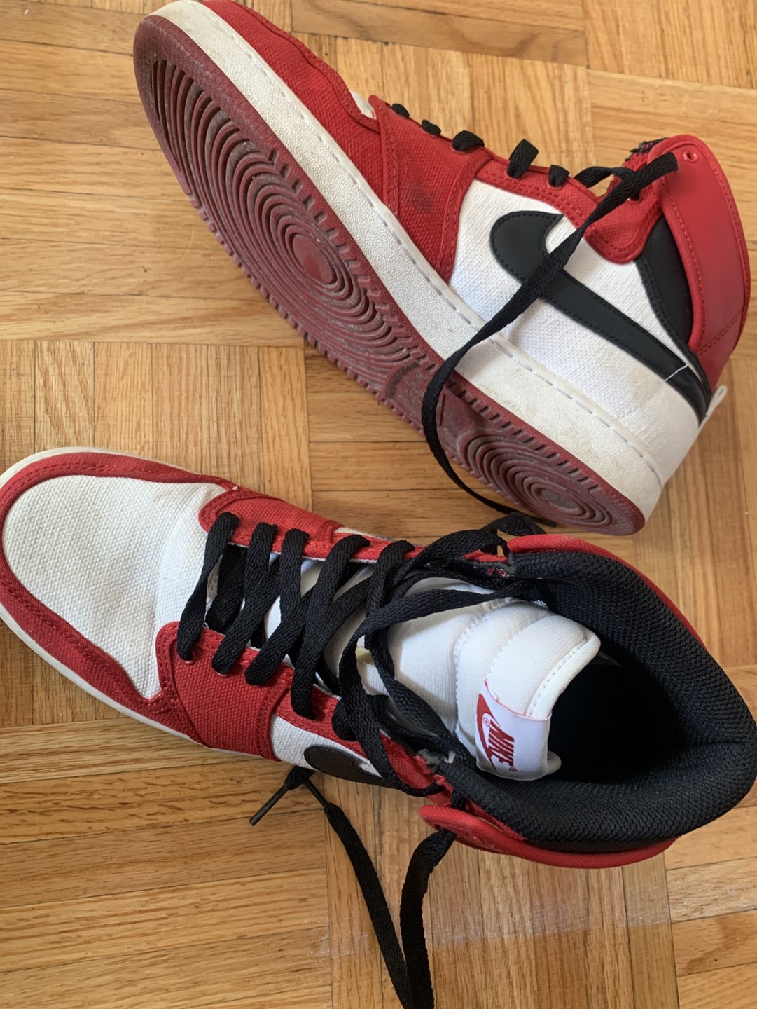 Nike Shoes image indicator(2)