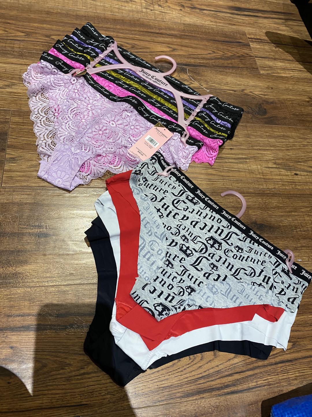 Juicy Couture size Large 9pcs thumbnail