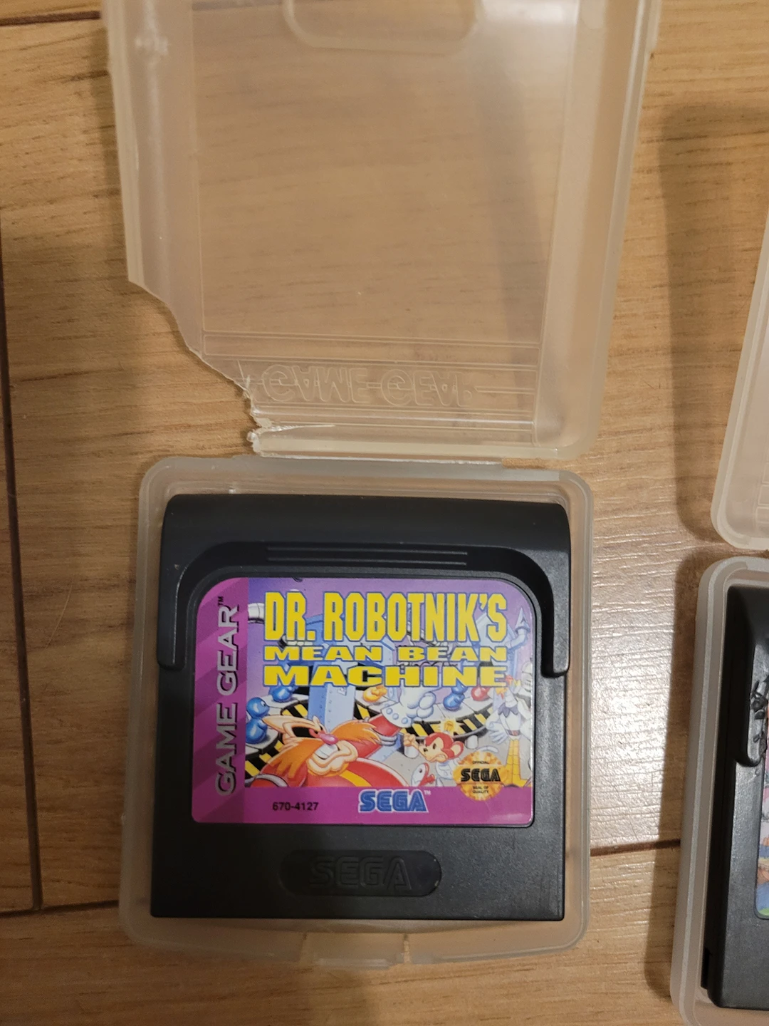 sega game gear with 3 games image indicator(4)