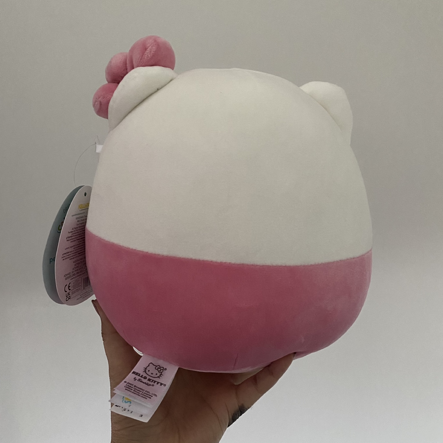 Strawberry Hello Kitty Squishmallow - photo 2