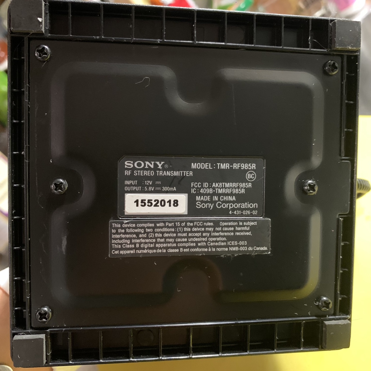 Sony Wireless Stereo MDR-RF985R RF Transmitter With Cables image indicator(4)