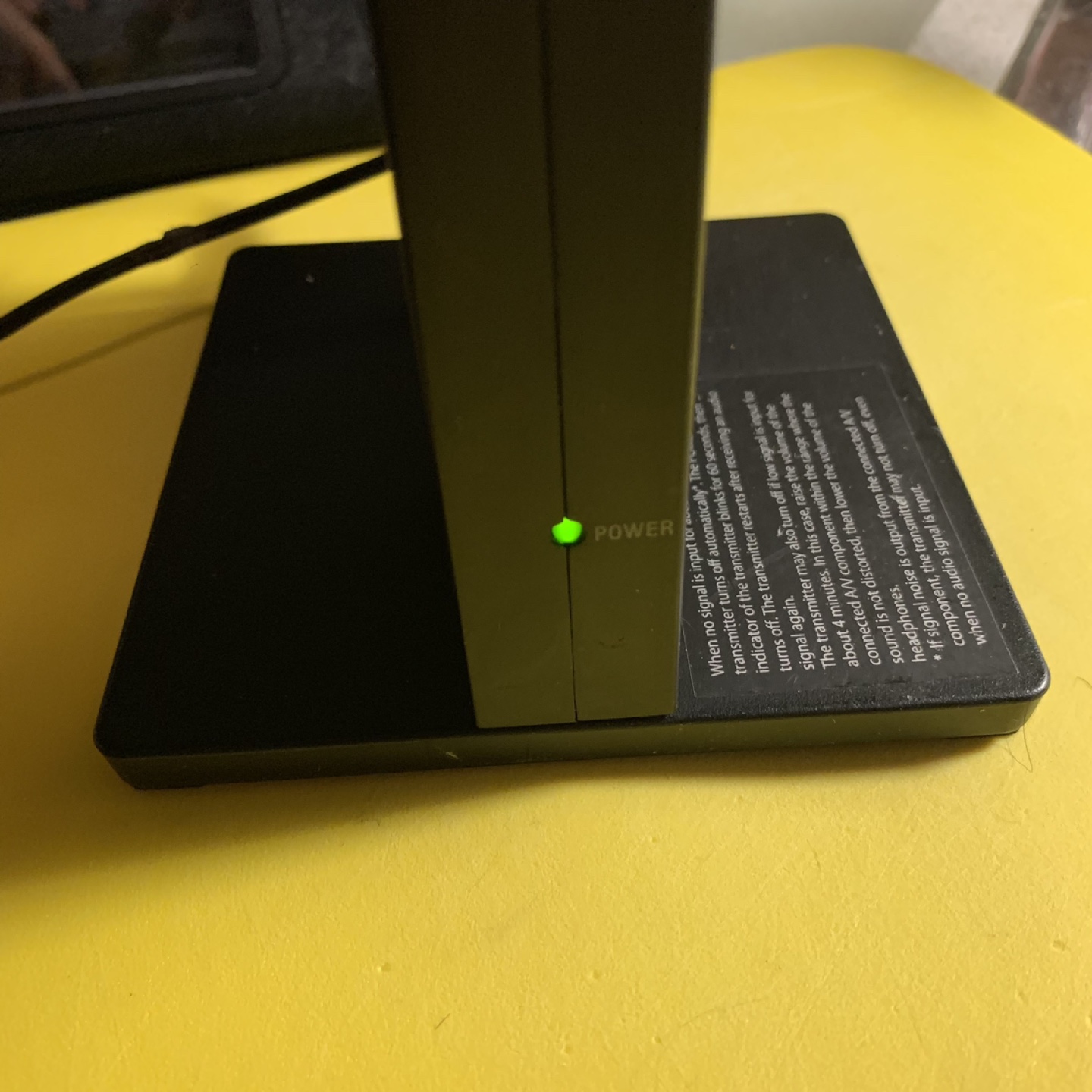 Sony Wireless Stereo MDR-RF985R RF Transmitter With Cables image indicator(2)