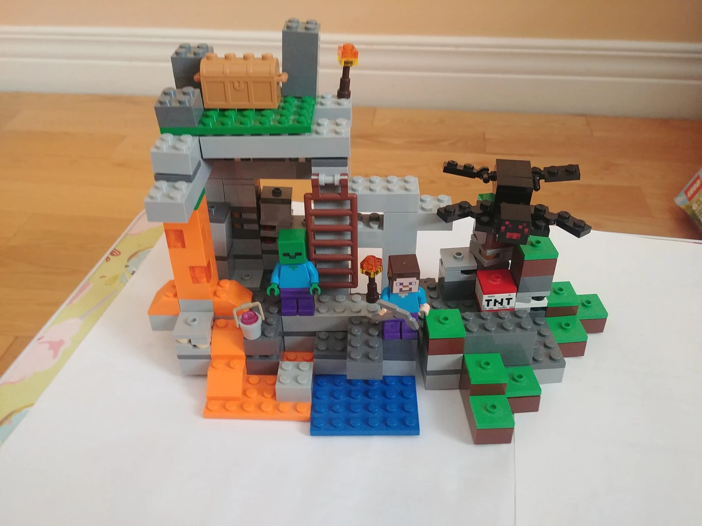 Lego Minecraft The Cave image indicator(7)