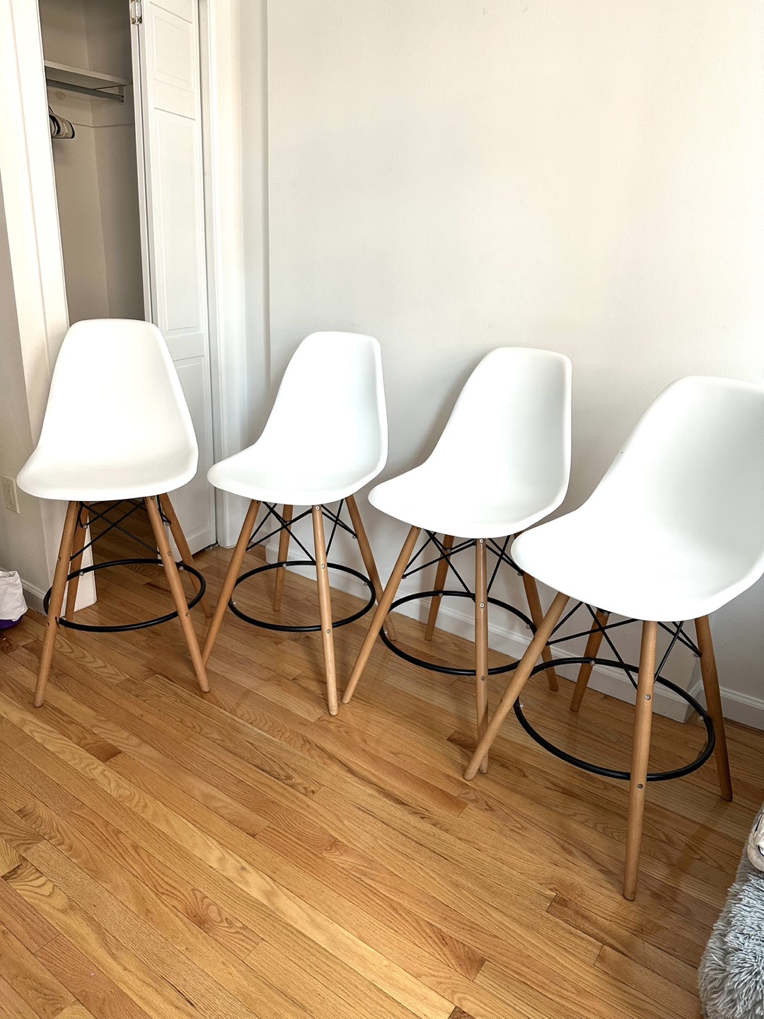 4 chairs