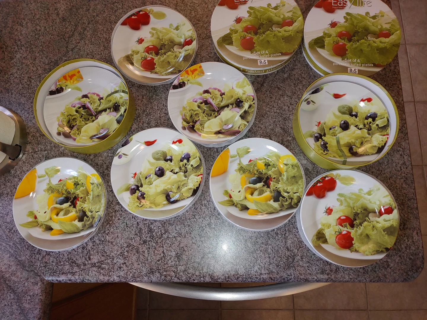 New salad plates made in Italy image indicator(5)