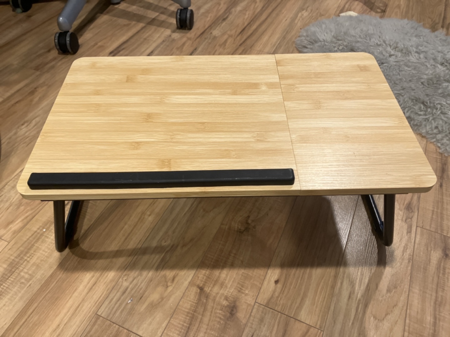 Adjustable lap desk/tray