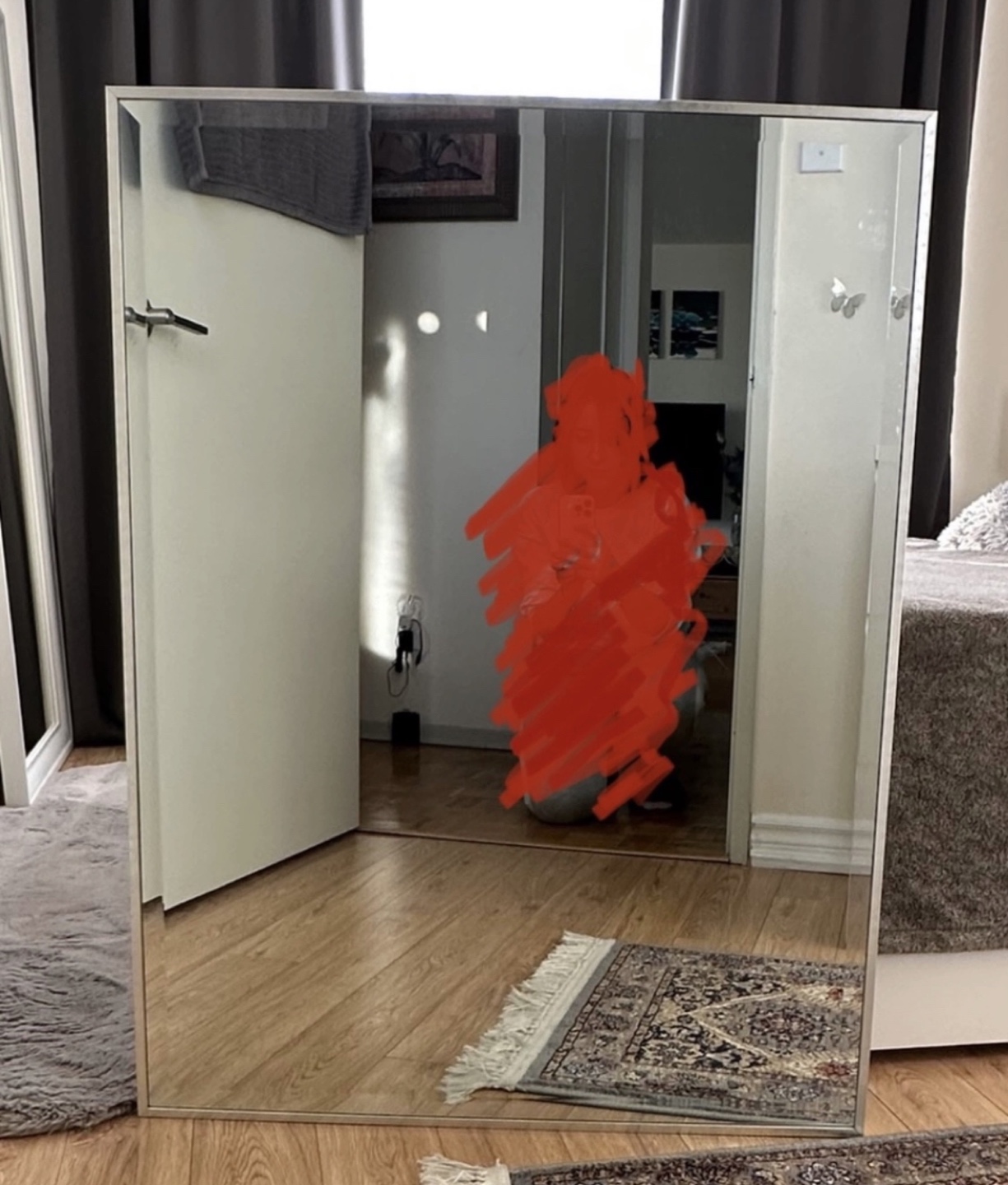 Mirror with silver frame - photo 4