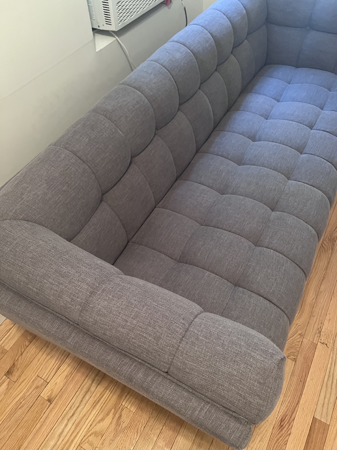 Couch - photo 5