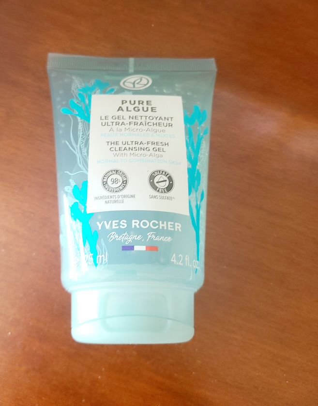 Yves Rocher Face cleanser thumbnail