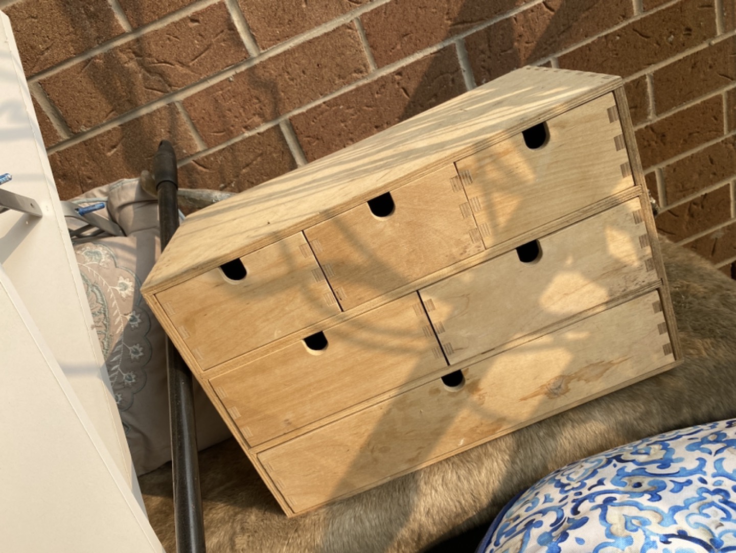 Decor drawer thumbnail