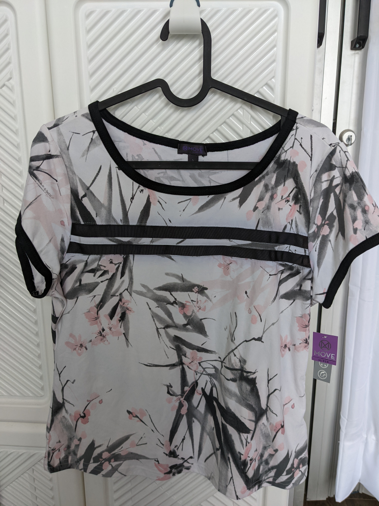 Women's breathable shirt  - photo 4