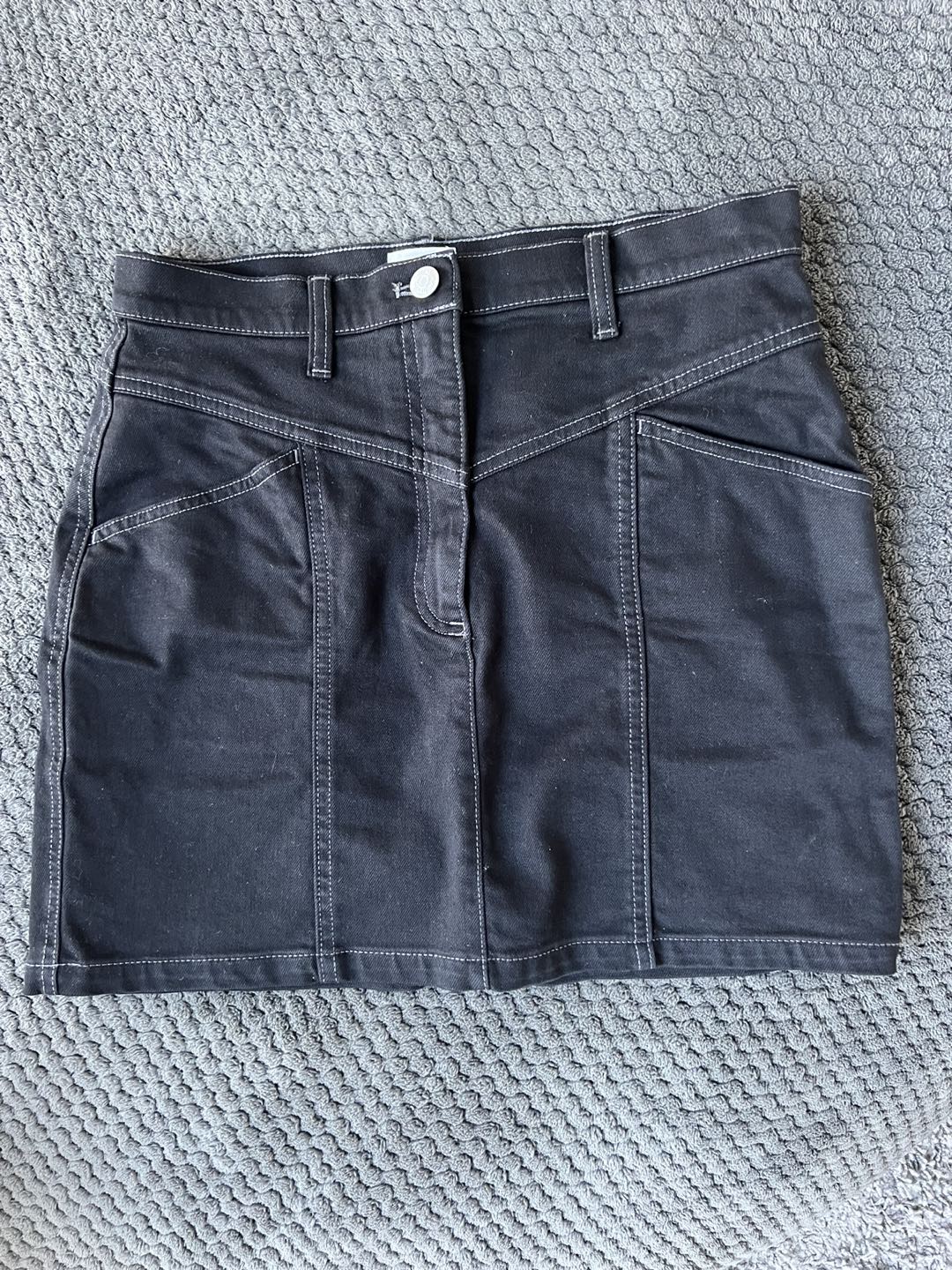 Aritzia Wilfred Free black denim skirt thumbnail