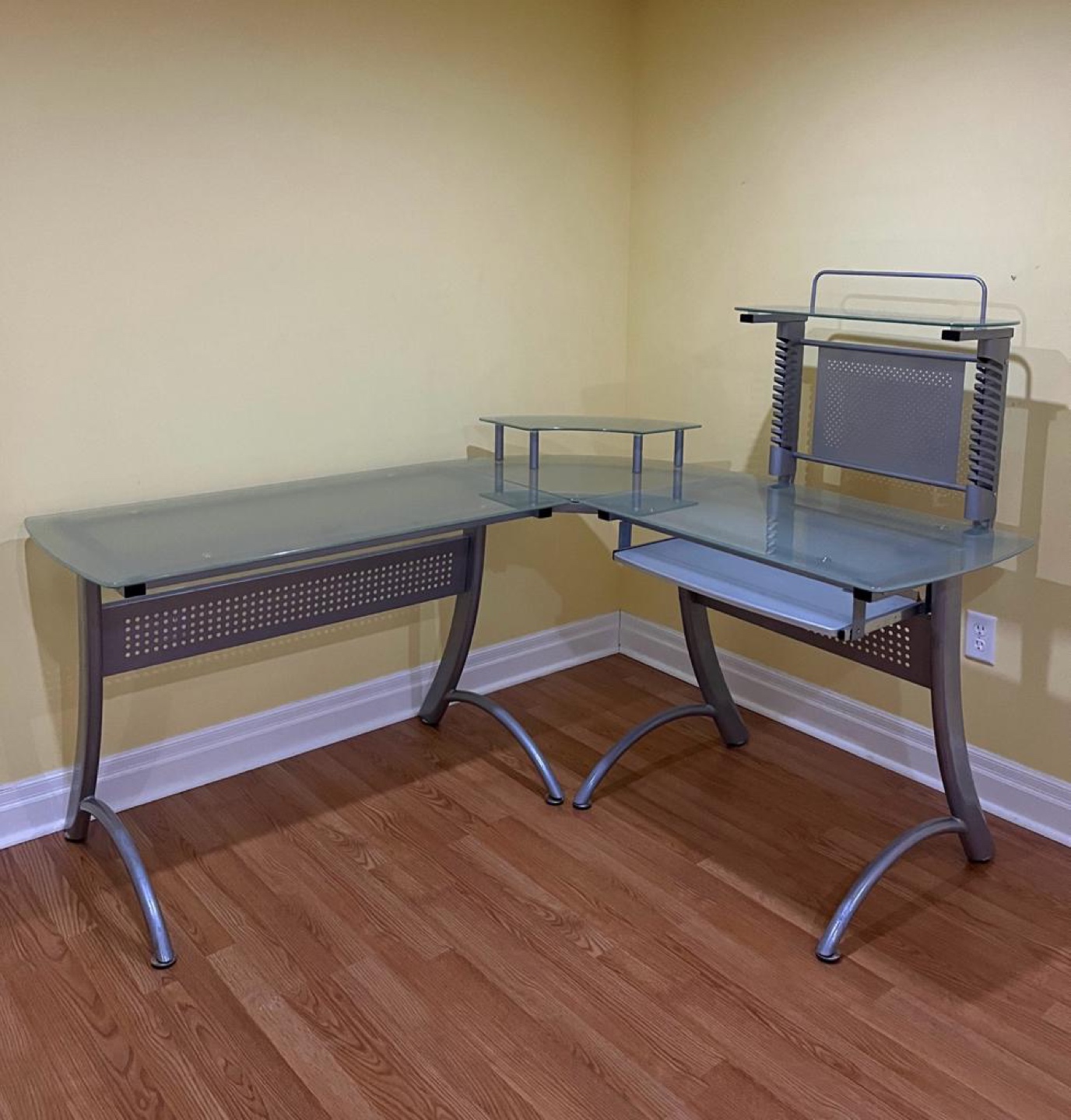 L Shaped Glass Desk