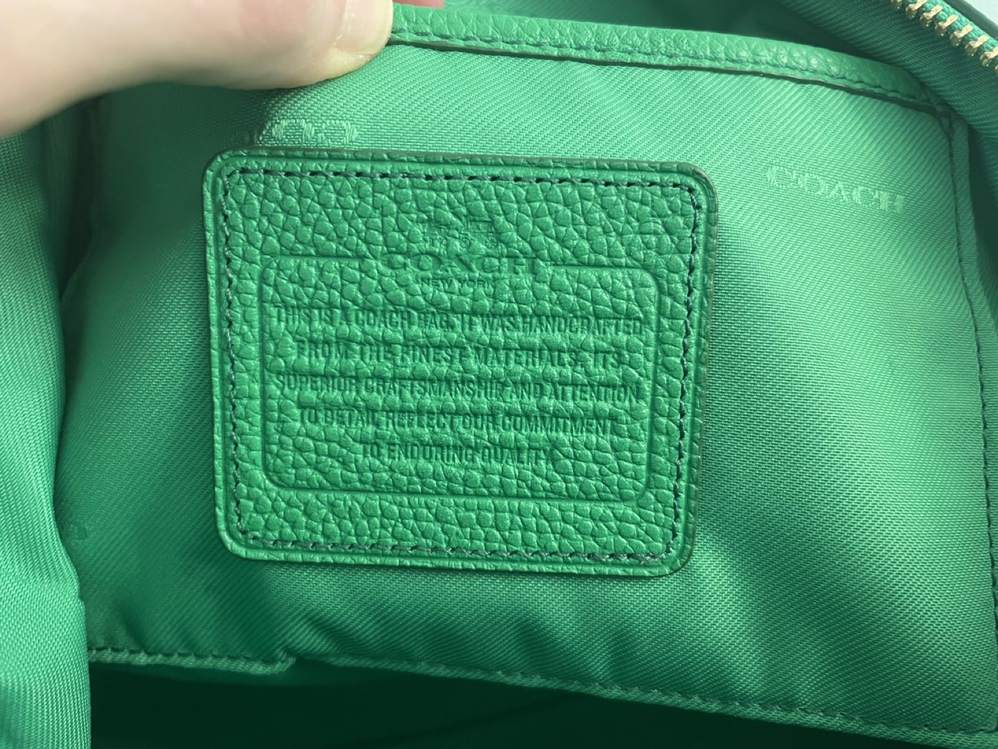 Coach handbag NEW!! image indicator(3)