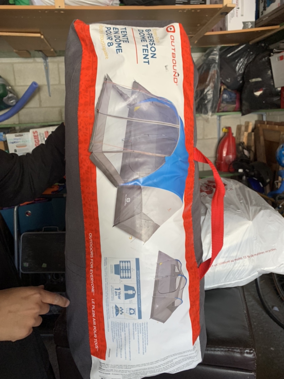 Tent 8 sleeper pick up Finch and pharmacy image indicator(2)