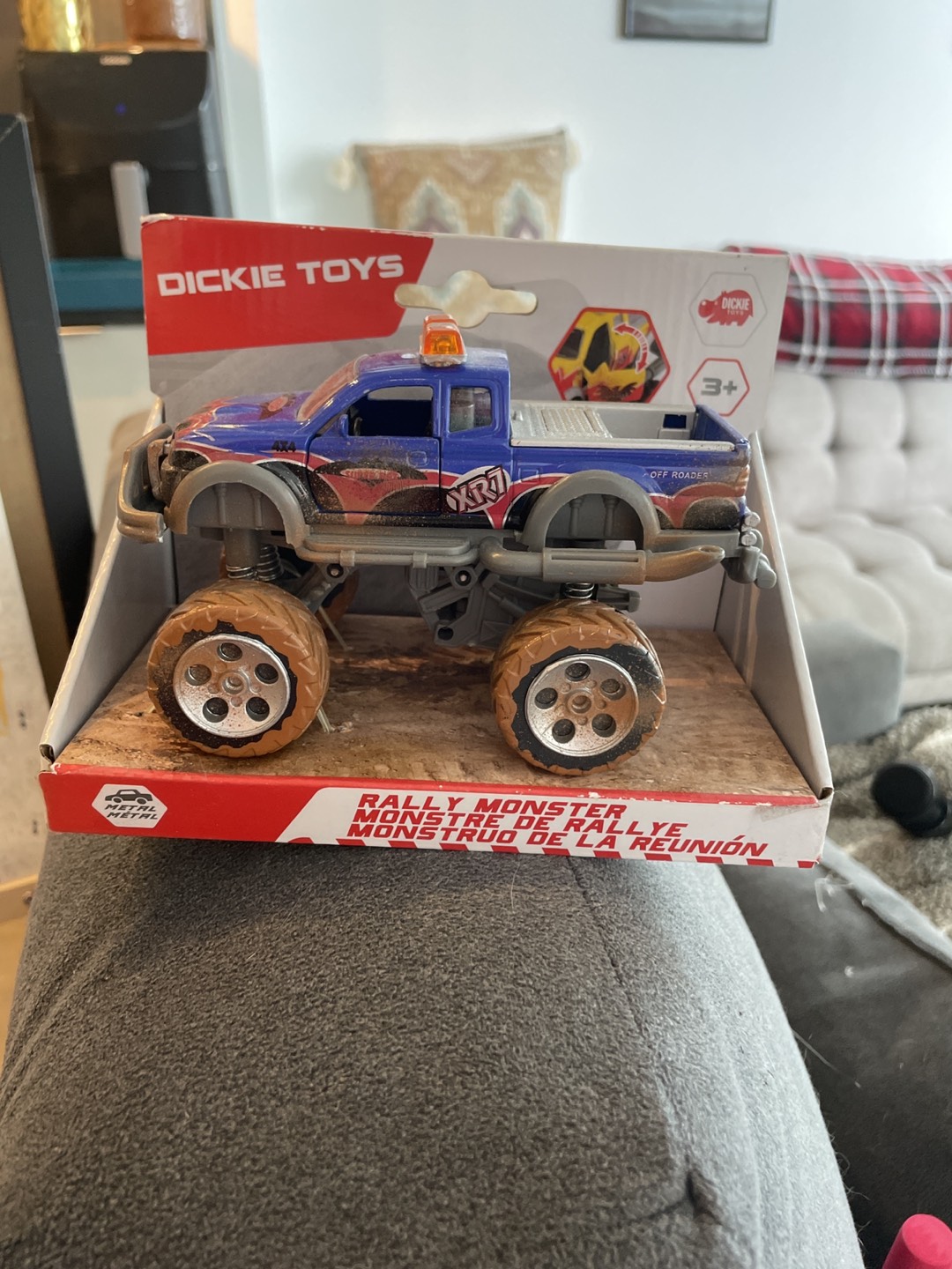 Kid toy & bib thumbnail