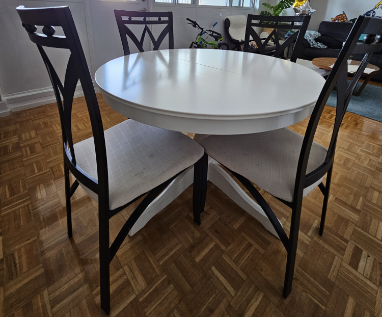 dining table with 4 chairs