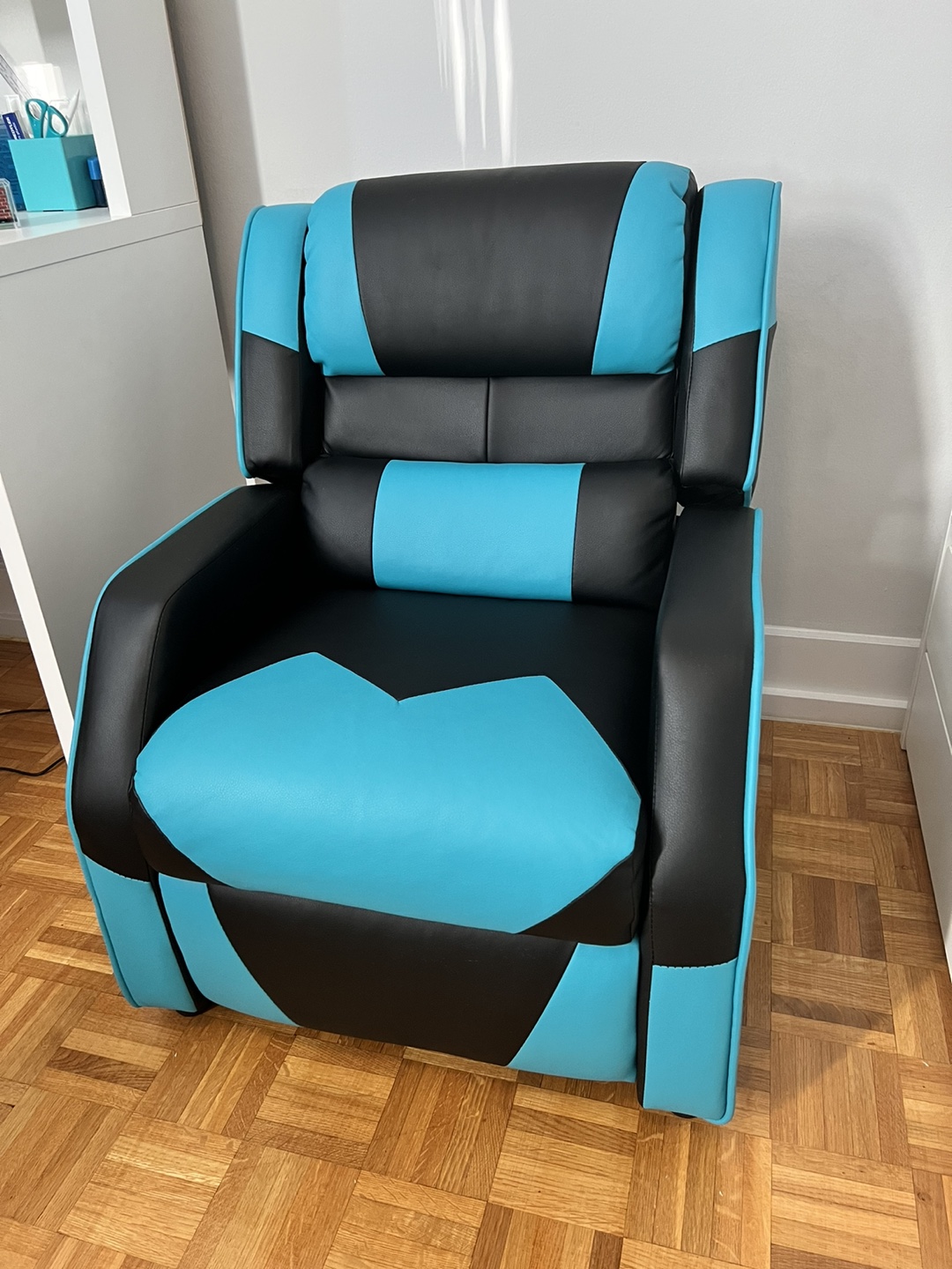 Kids recliner armchair