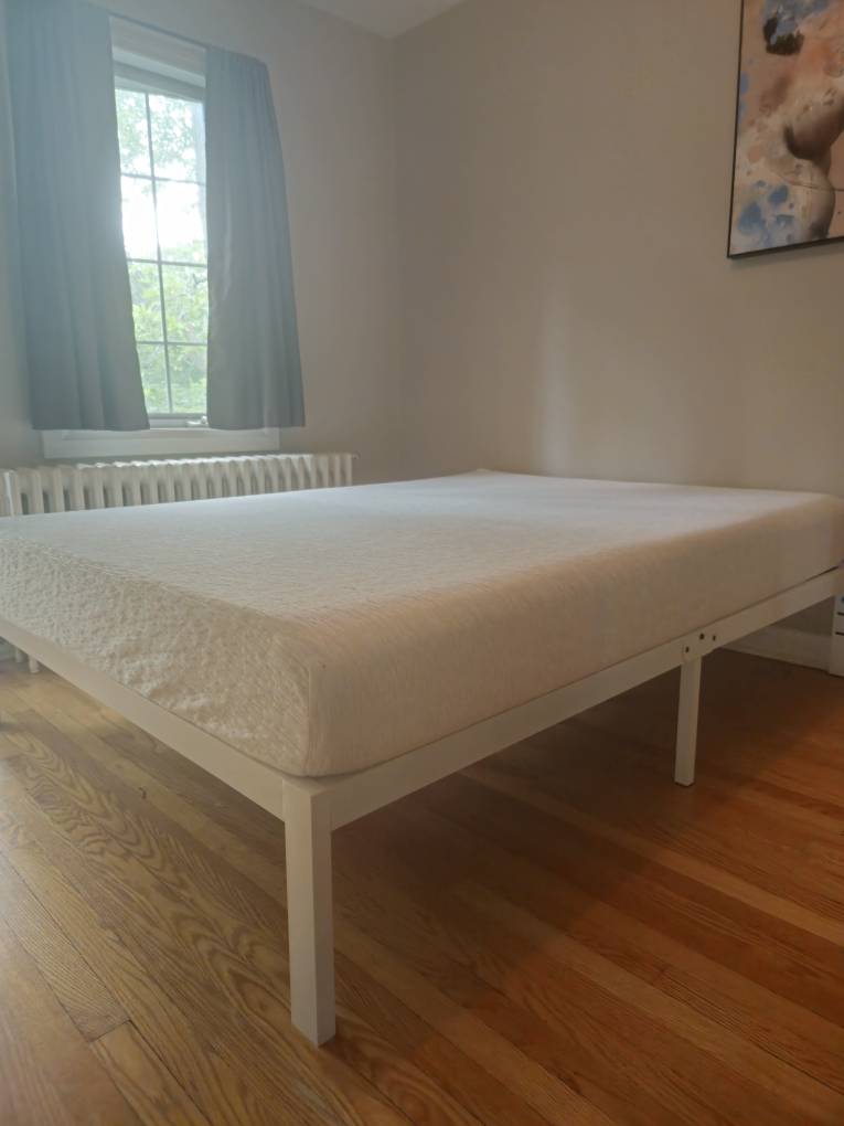 Queen mattress with new frame - Excellent Condition! thumbnail