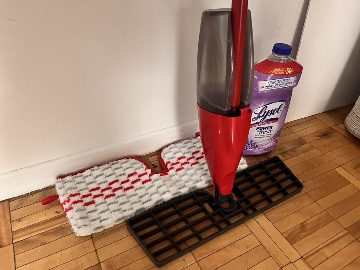 Vileda ProMist Spray Microfibre Mop (with spare micro fibre) thumbnail