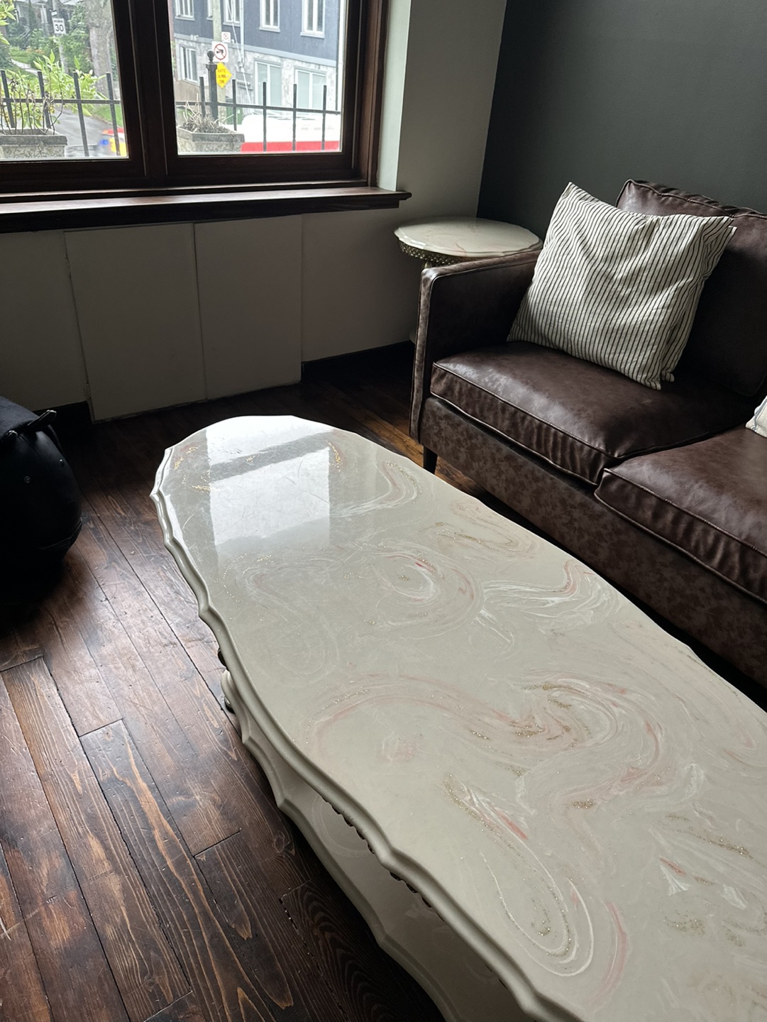 living room coffee table - photo 2