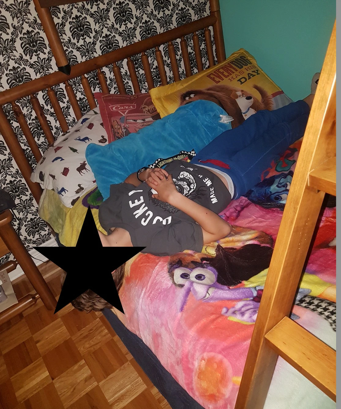 BunkBed Single over double +dresser +nighttable + hidden bed image indicator(2)