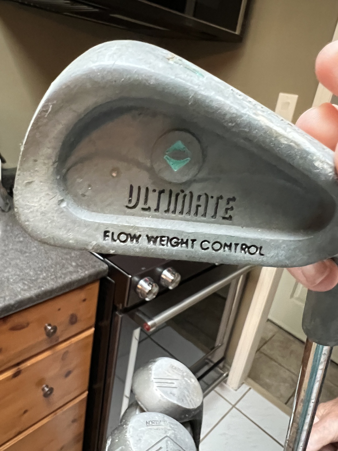 Full set of right handed golf clubs image indicator(4)