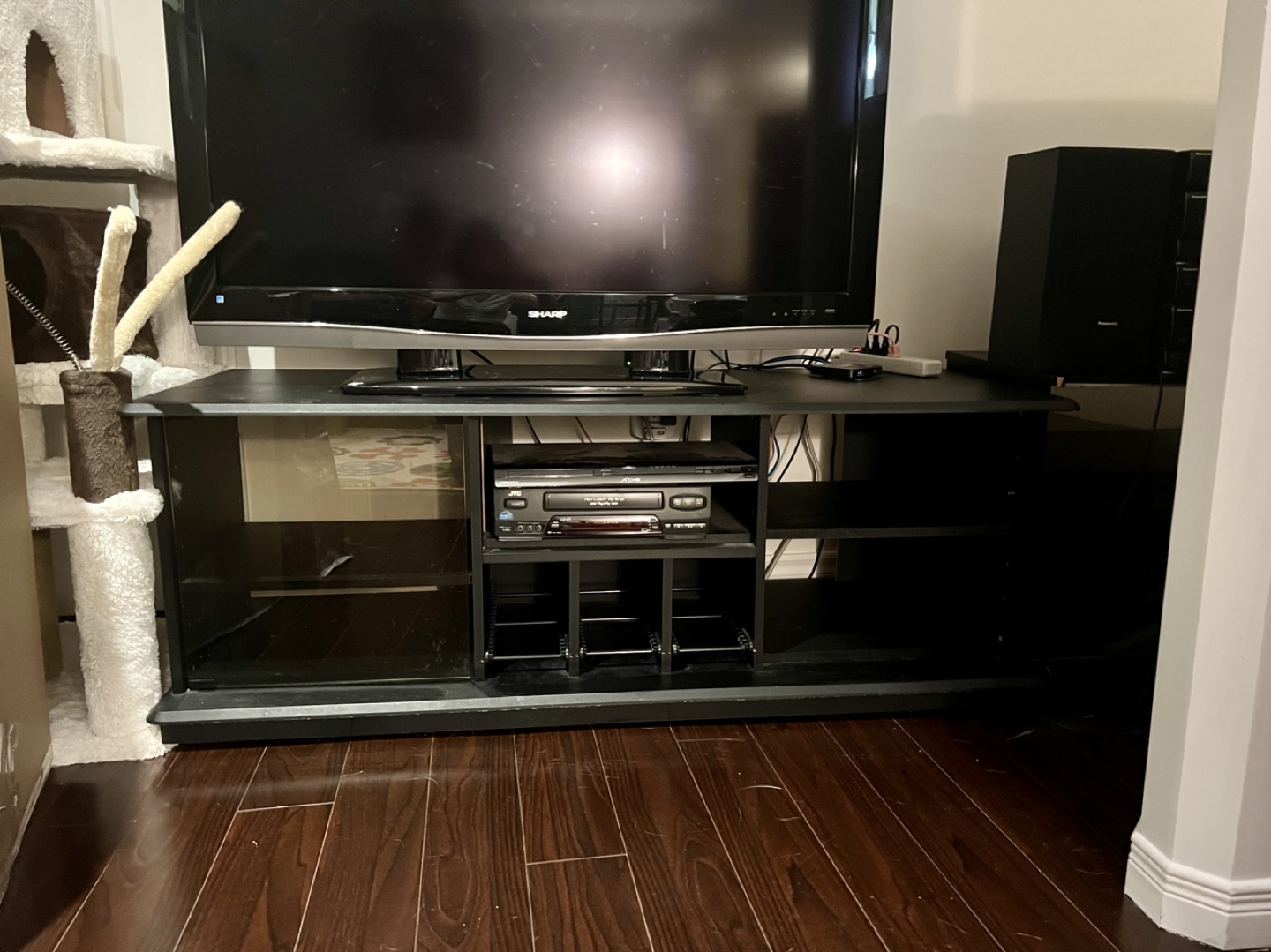 Freecycle TV Stand