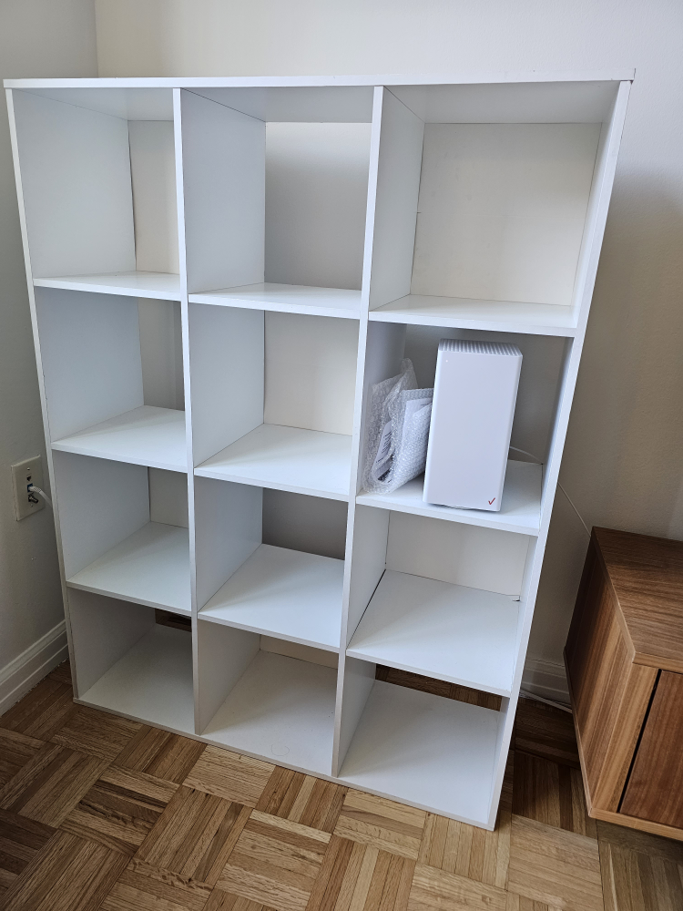 Cube organizer shelf