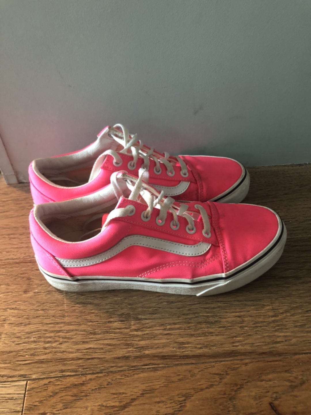 Vans women’s old skool pink shoes size 7.5 - photo 3