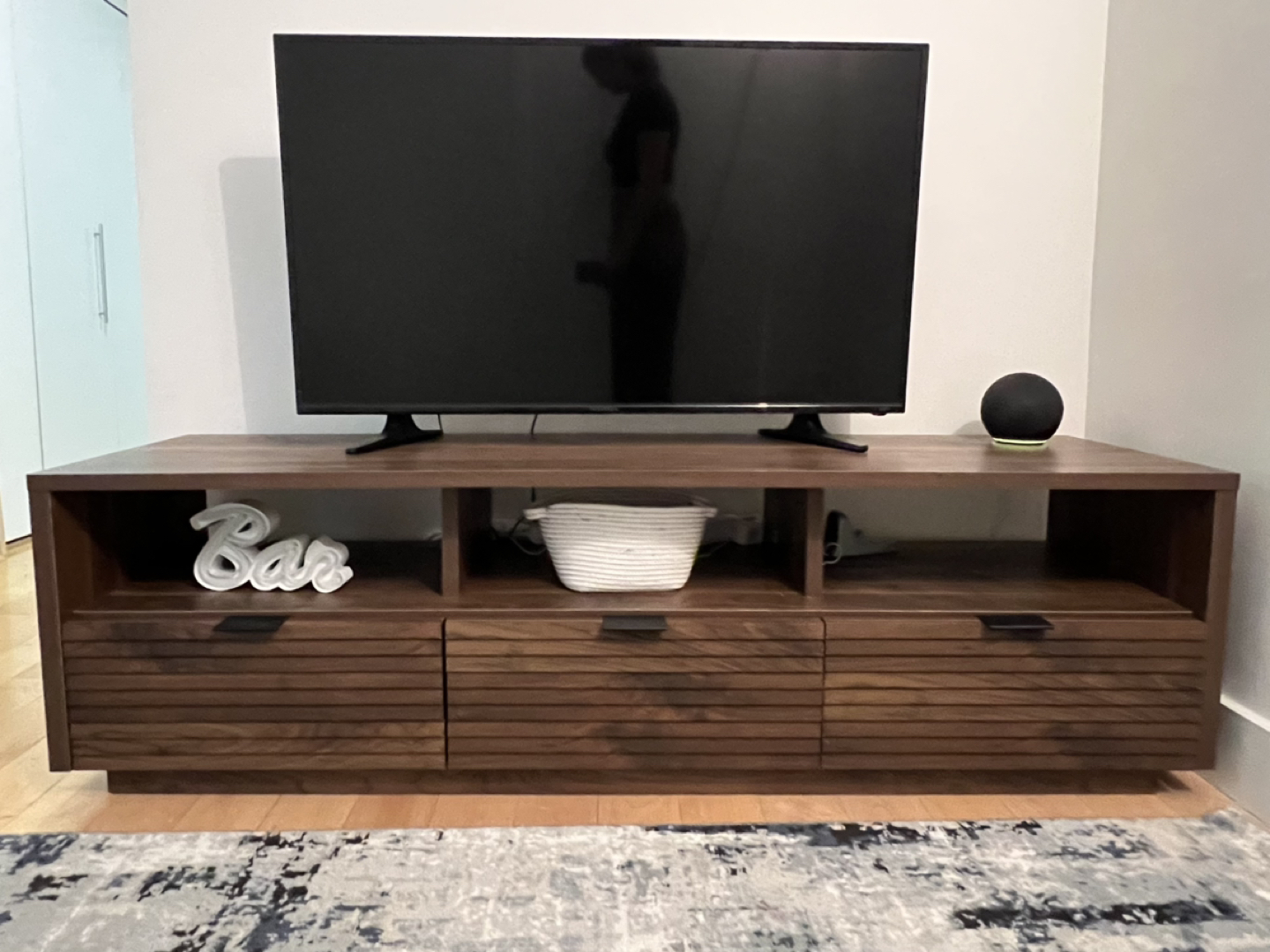 Tv Unit