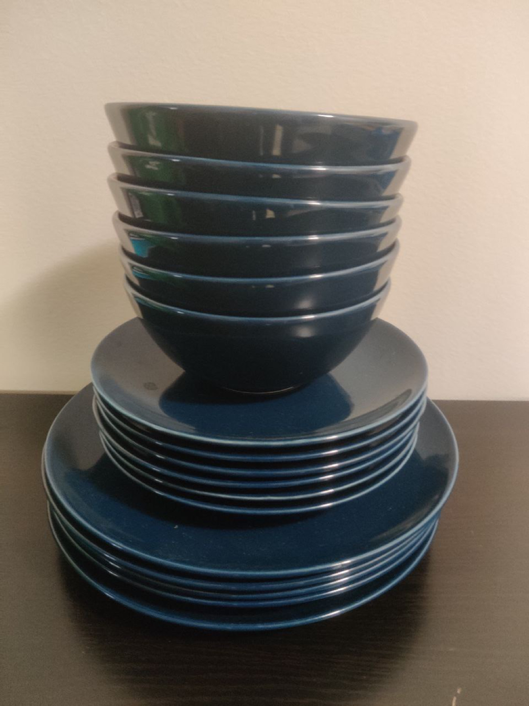 Ikea Fargklar Dinnerware set