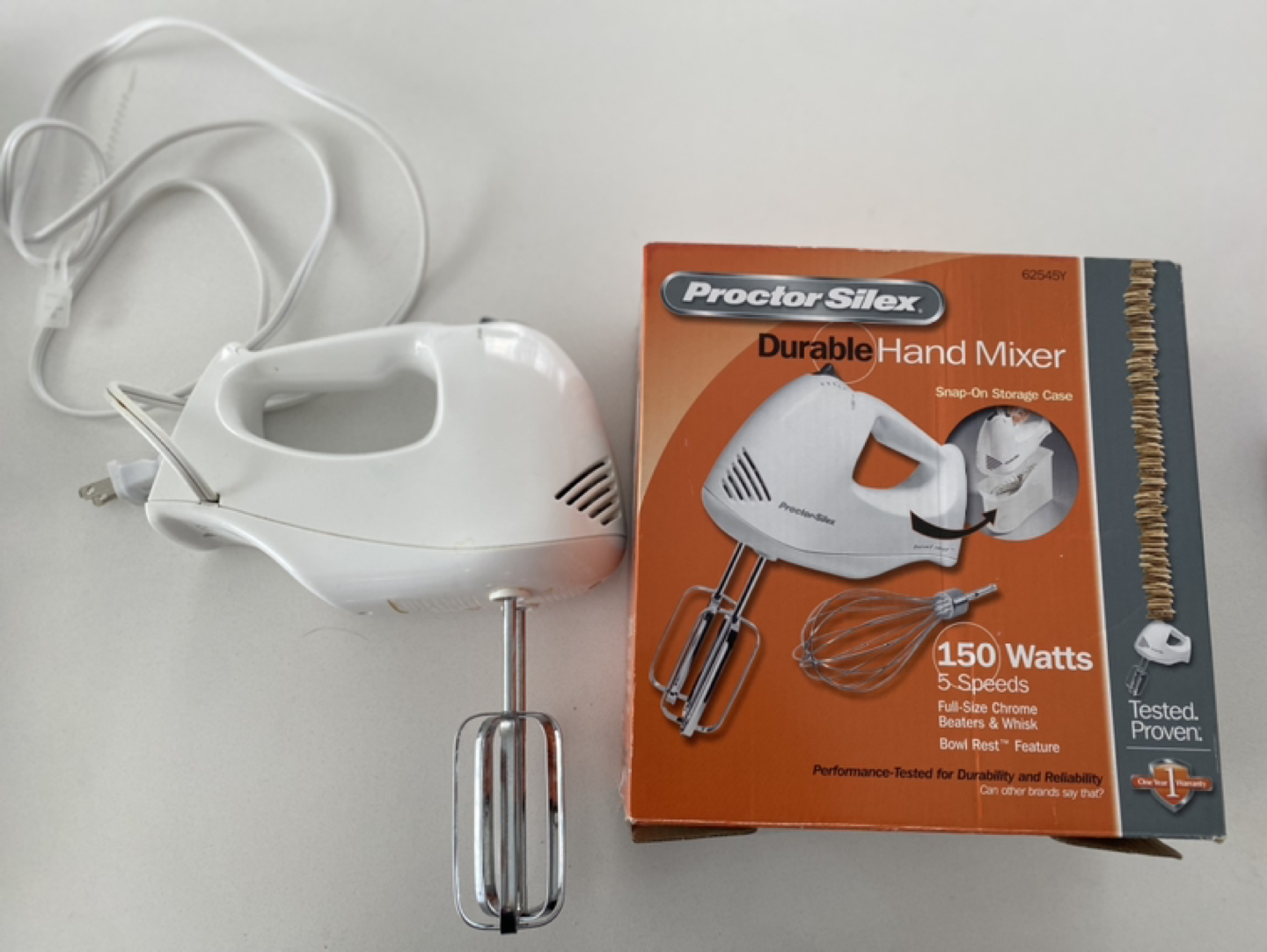 Durable Hand mixer | Proctor silex thumbnail