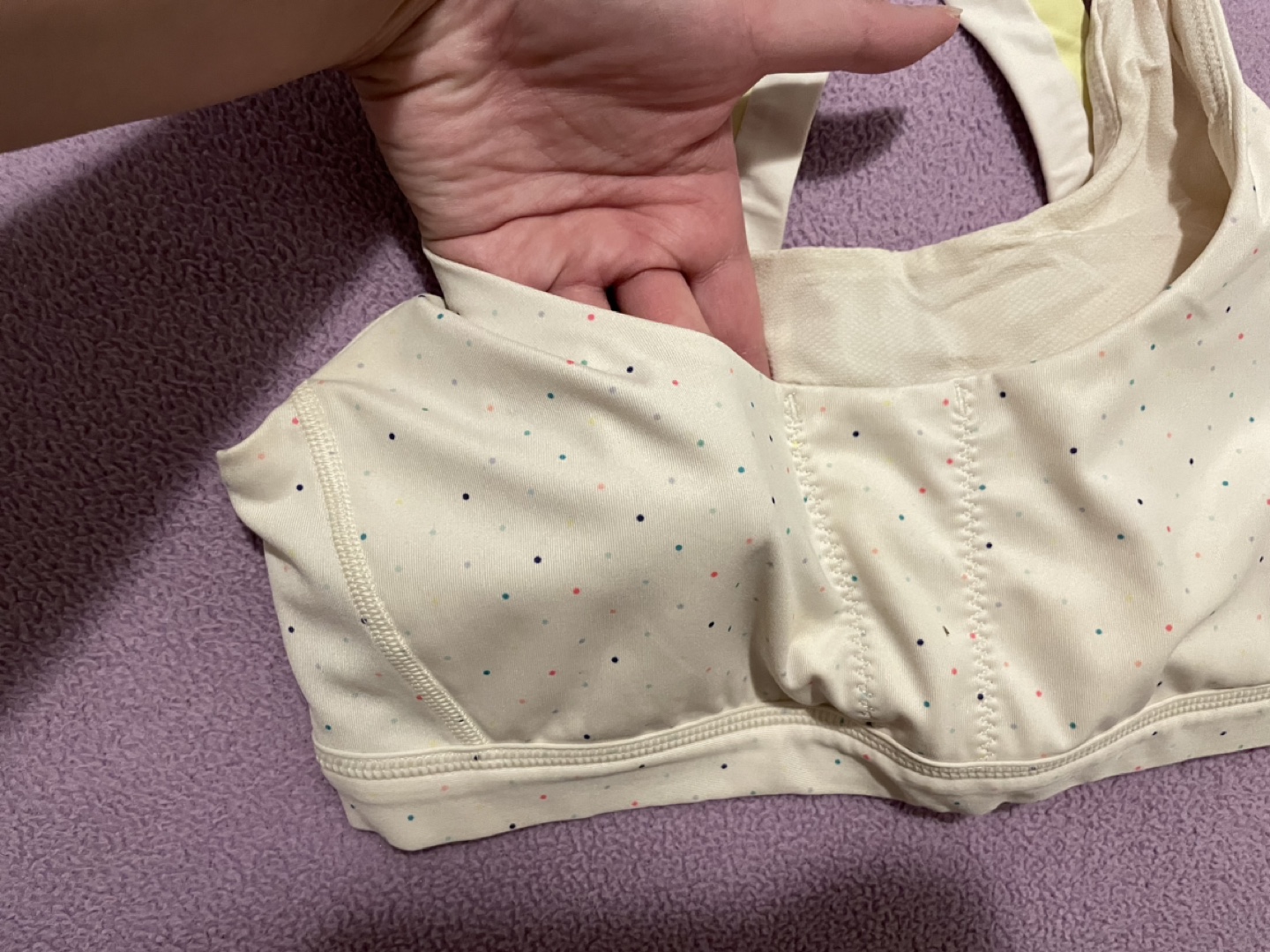 EUC Lululemon Sports Bra Size 8 - photo 2