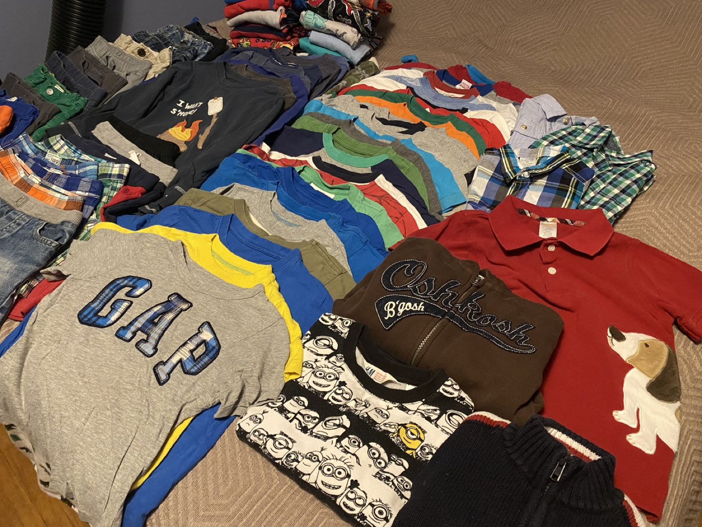 Freshly laundered size 4T boys clothing lot thumbnail