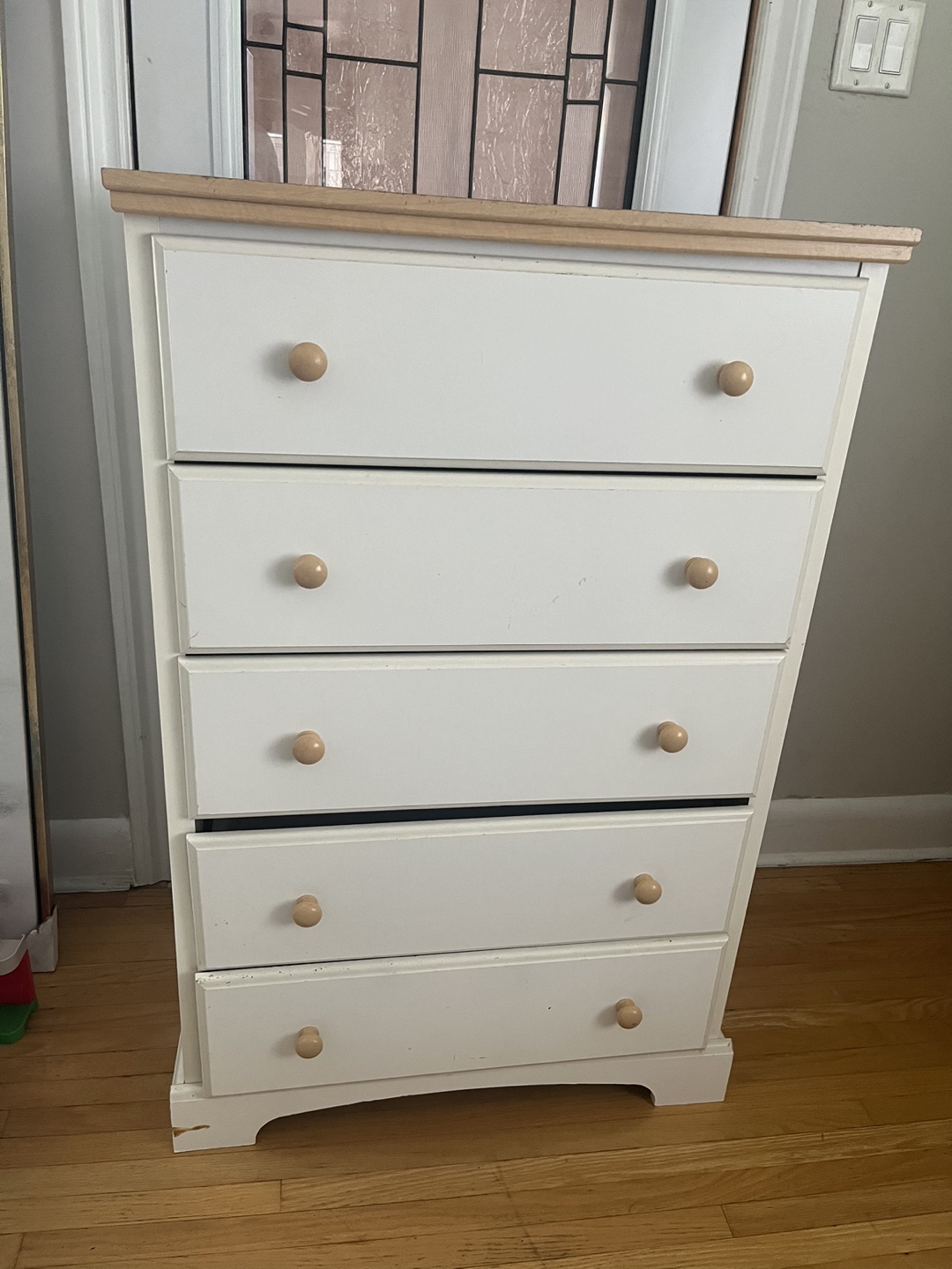 Wood dresser