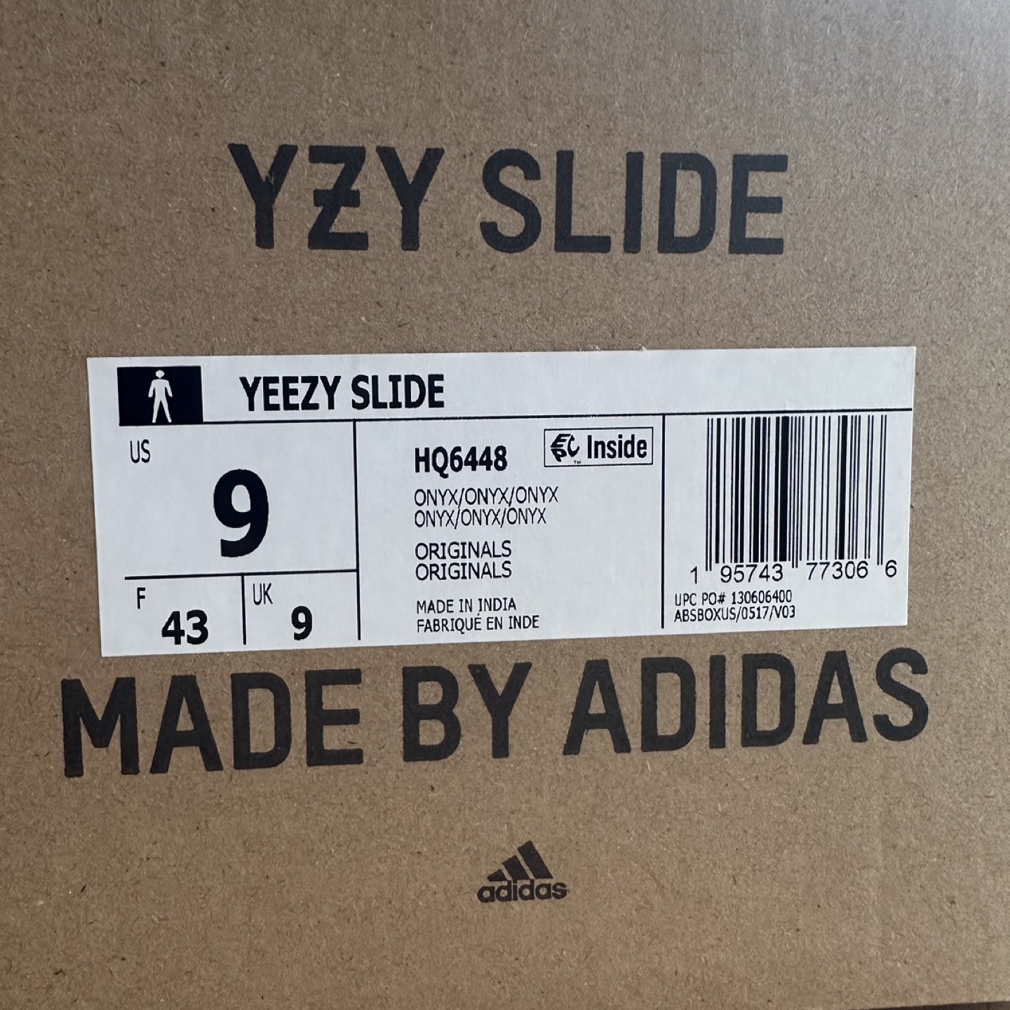 Adidas YEEZY Slides ONYX image indicator(2)