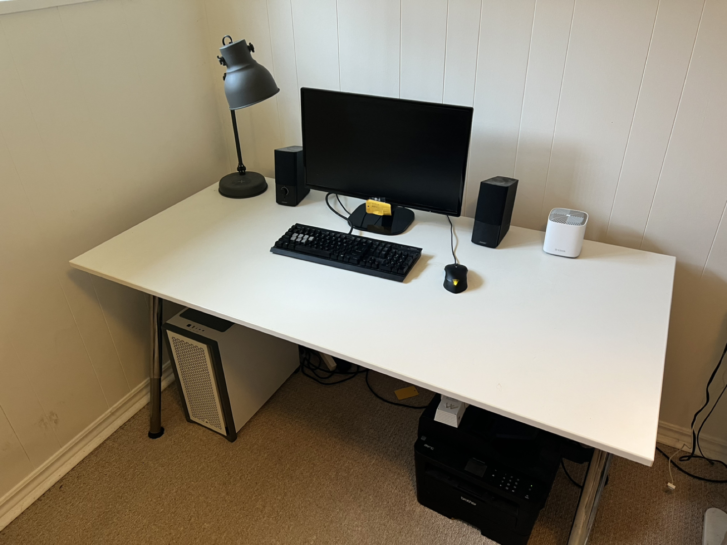 IKEA Desk - height adjustable - photo 2