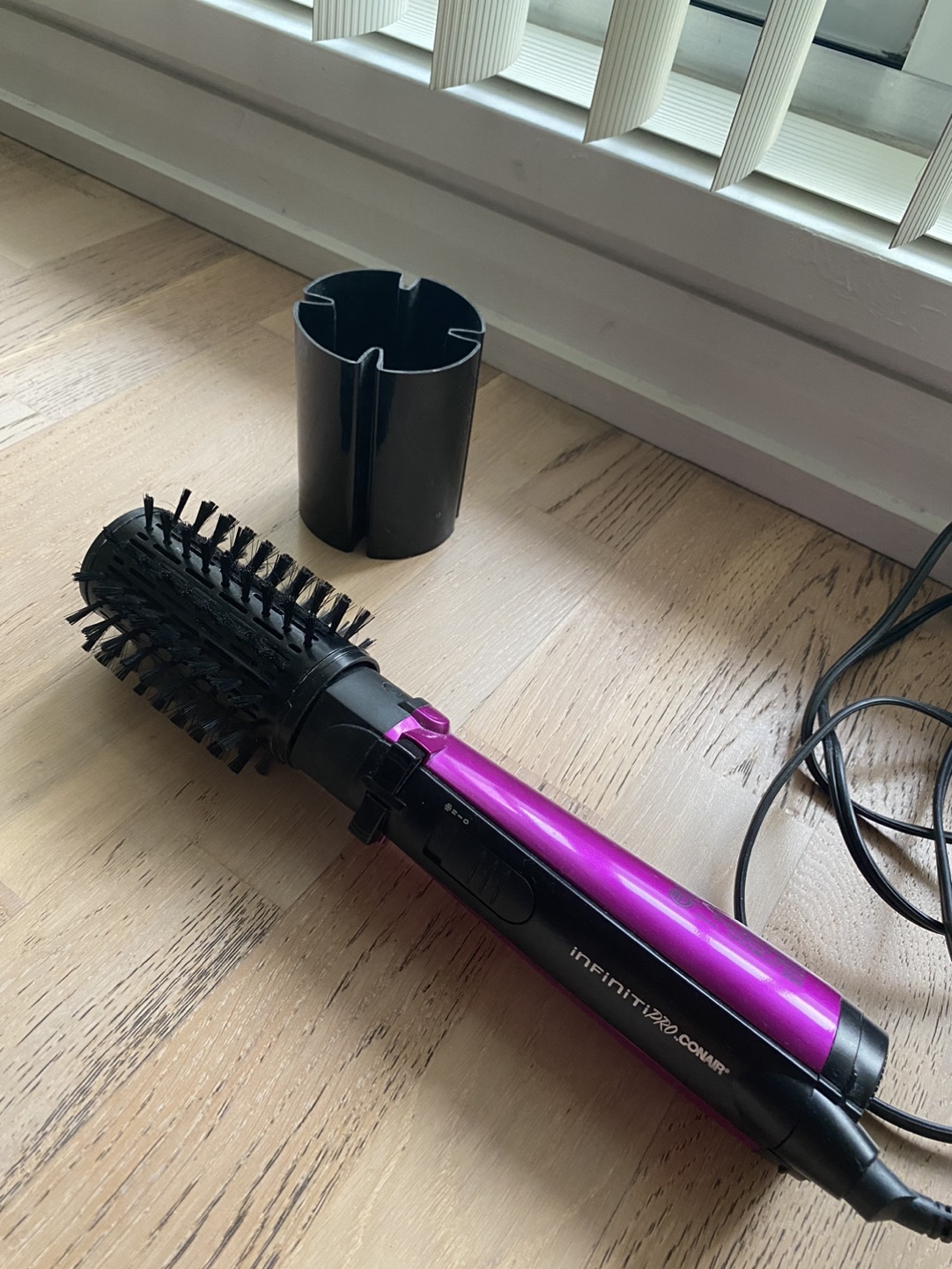 Conair Infiniti Pro Electric Spin Hot Air Brush