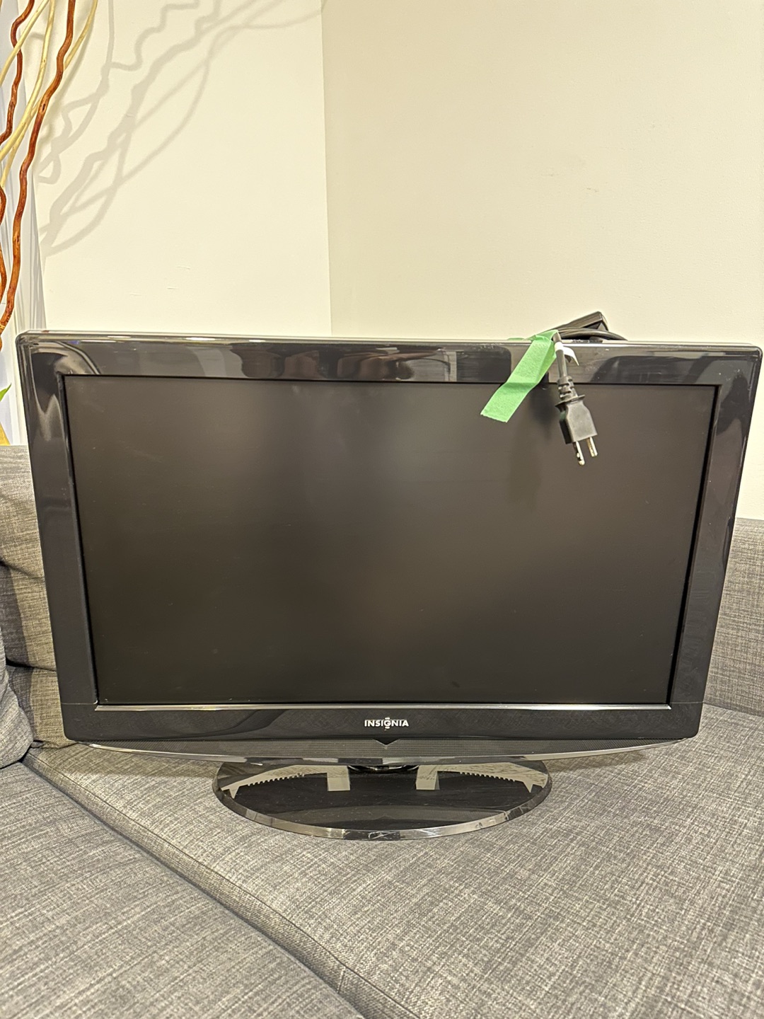 INSIGNIA 26" Display Monitor, remote control and plug