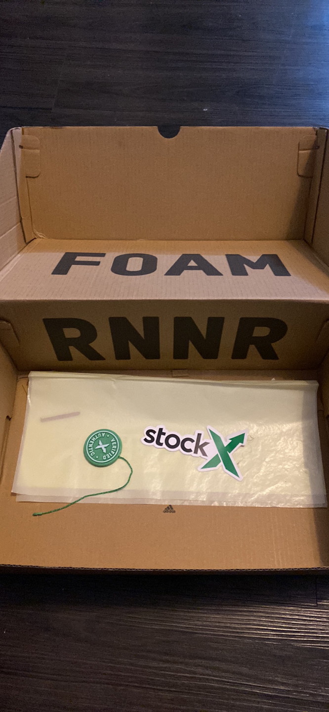 Yeezy foam runners - photo 3