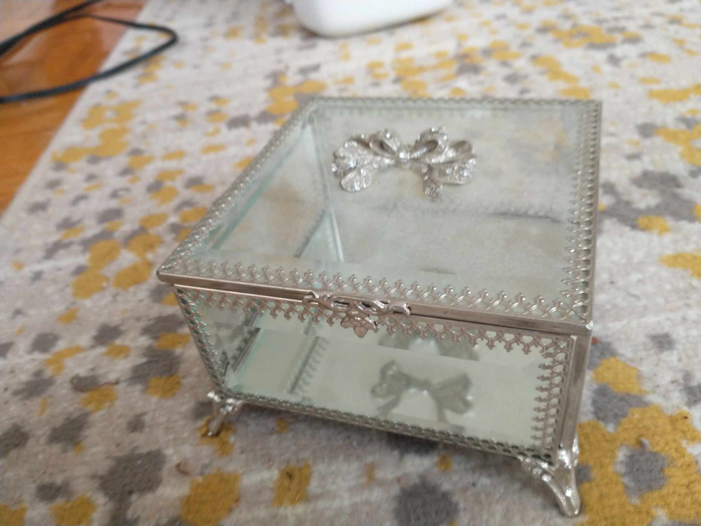 Glass Jewelry Box Mirror