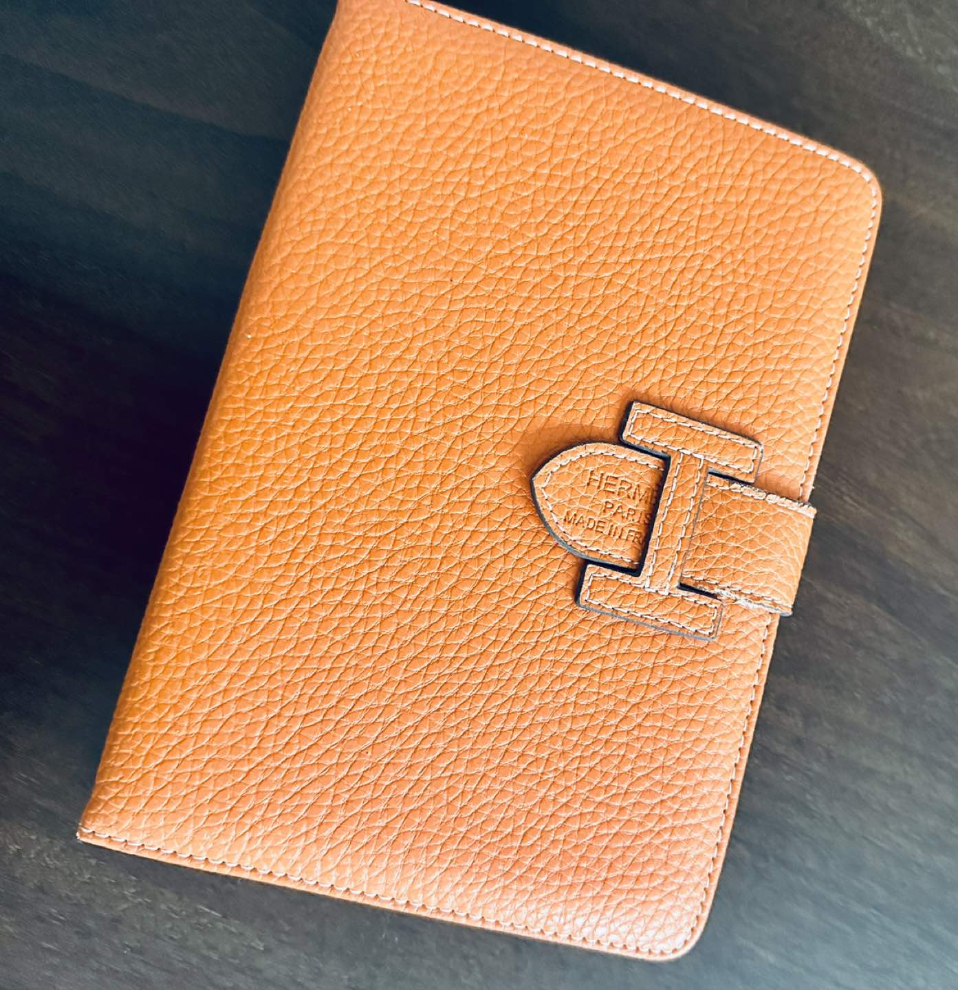 Older i Pad mini with cover and carry case - photo 2