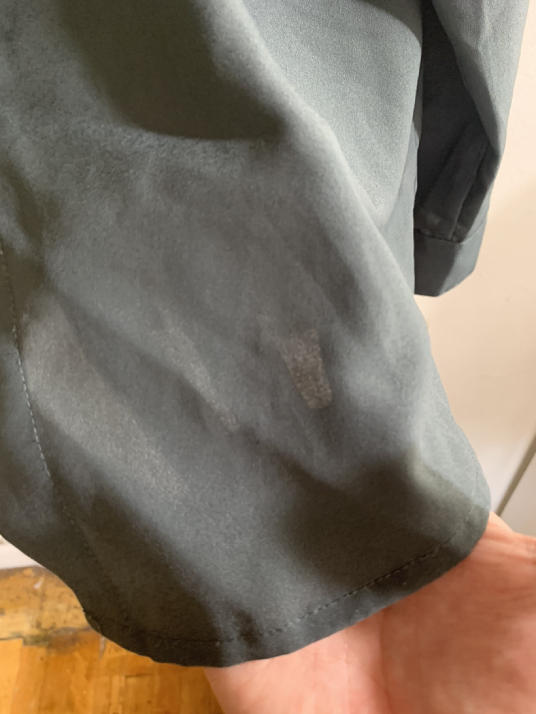 Women’s sheer top image indicator(2)